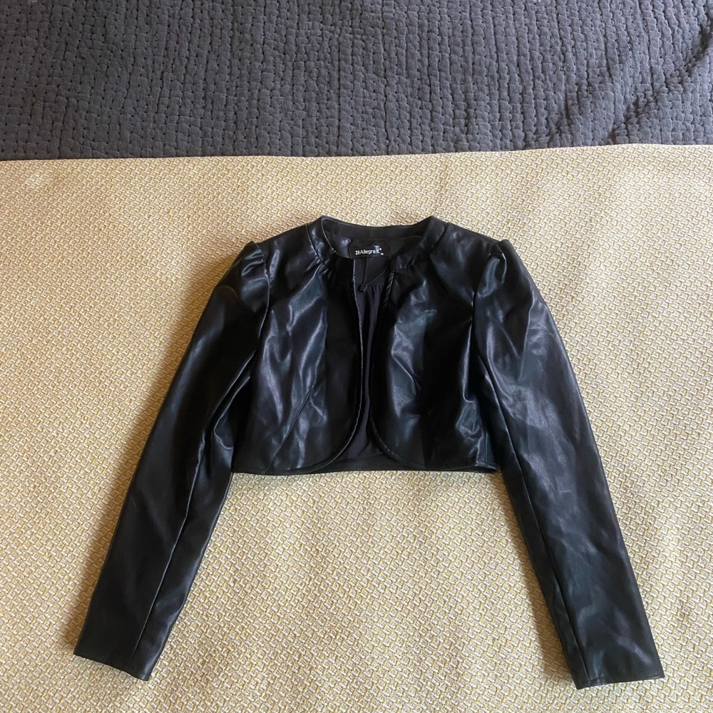 Allegra K Black Cropped Vegan Leather Jacket